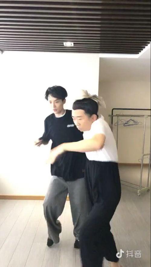 杨迪抖音爆料事件视频,揭秘背后真相与网络舆论风暴 第1张 杨迪抖音爆料事件视频,揭秘背后真相与网络舆论风暴 第1张